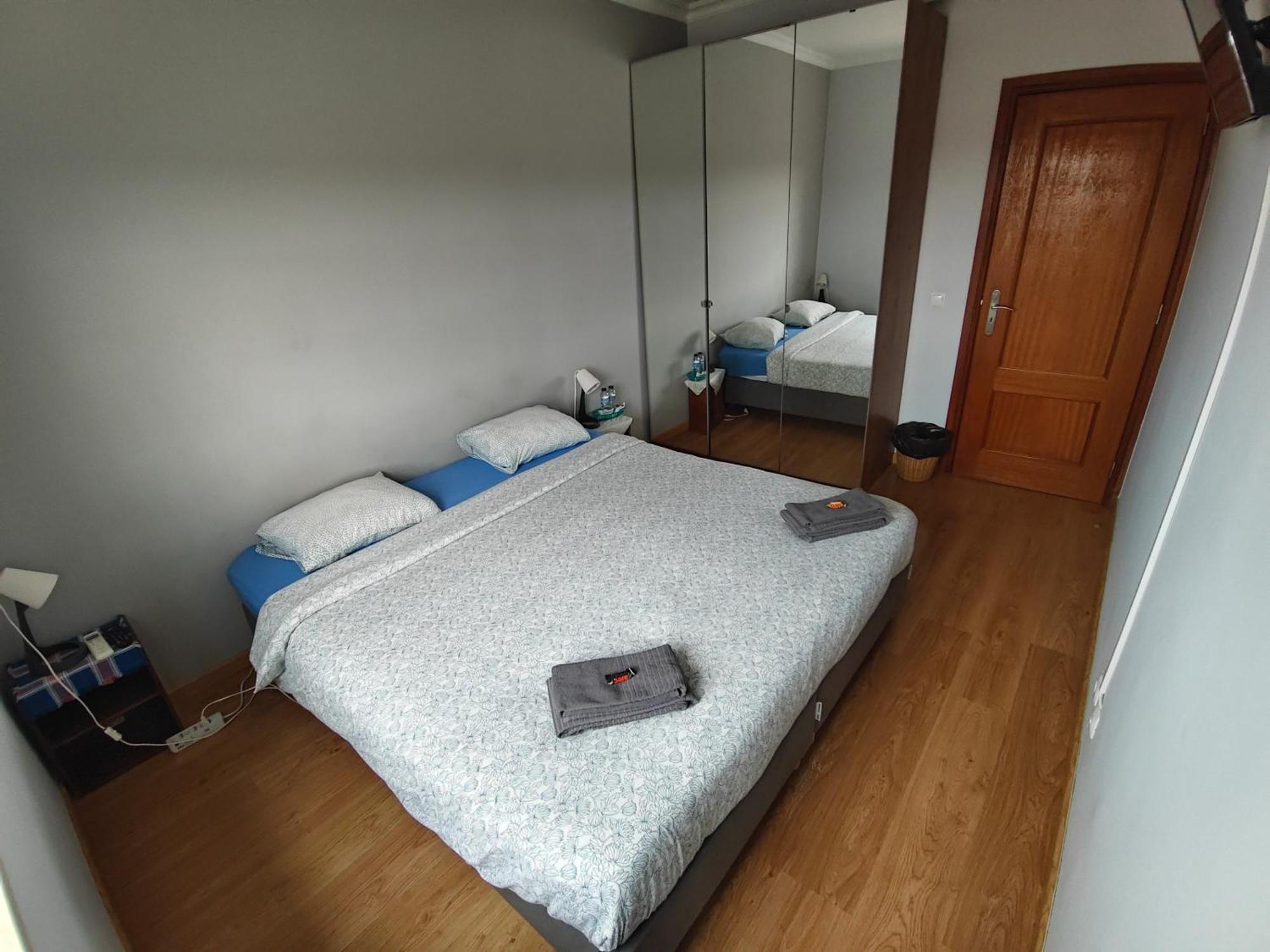 Residencial Marialva Park Hotel Corroios Kültér fotó