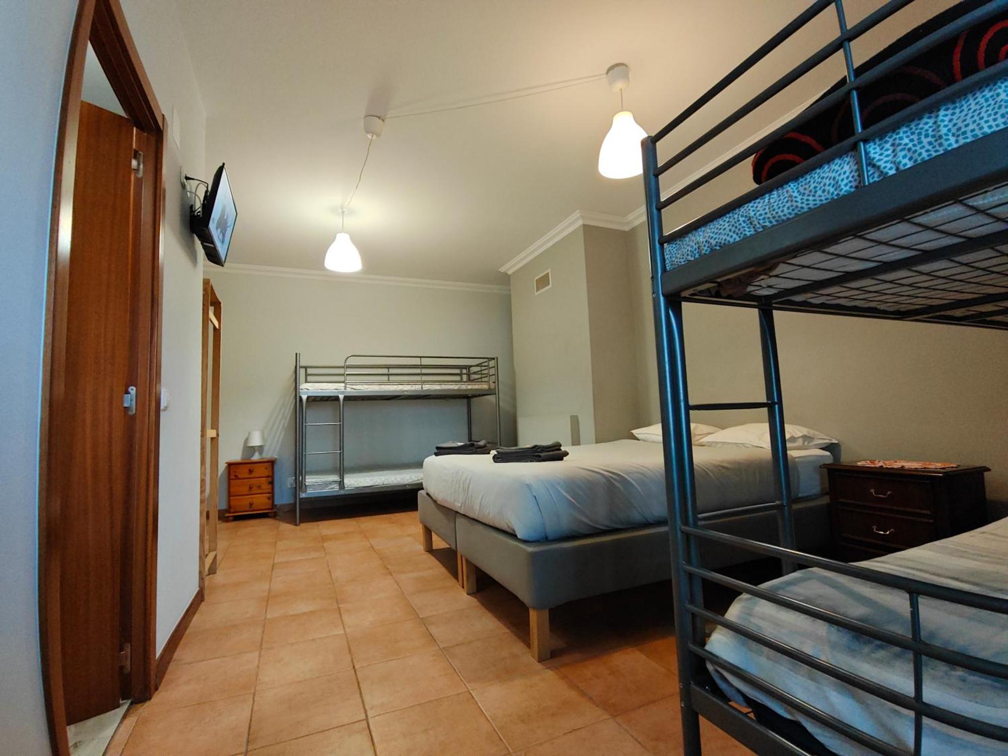 Residencial Marialva Park Hotel Corroios Kültér fotó
